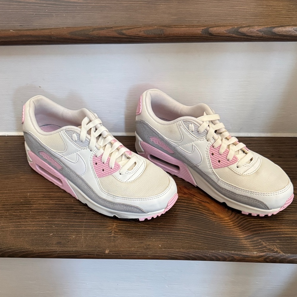Nike Women's airmax